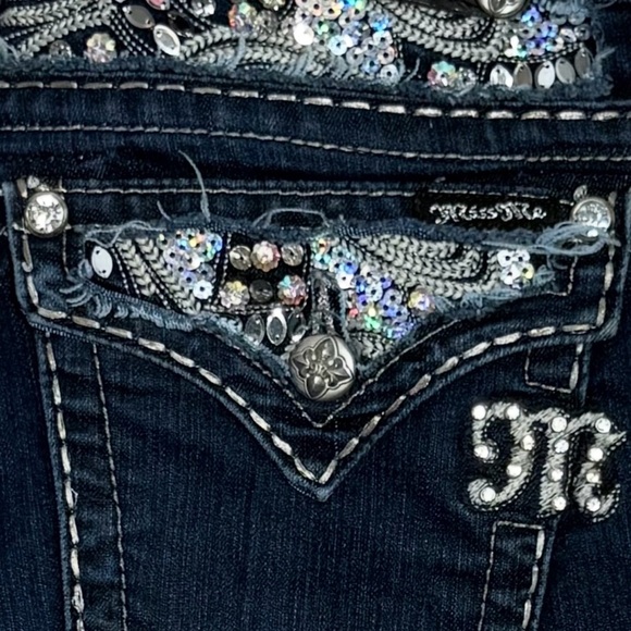 Miss Me Easy Skinny Stretch Jean 28 long rhinestone sequin embellishments - Picture 6 of 9